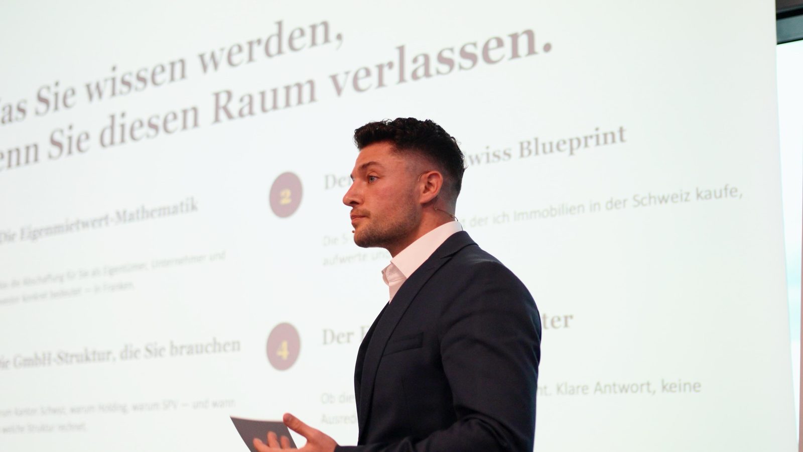 Adin Ikanovic bei einer Keynote